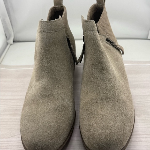 Toms Tan Ankle Booties with Suede Finish - Picture 3 of 5